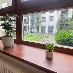 Modern L Netflix L Fast Wifi L Xbox Berlin